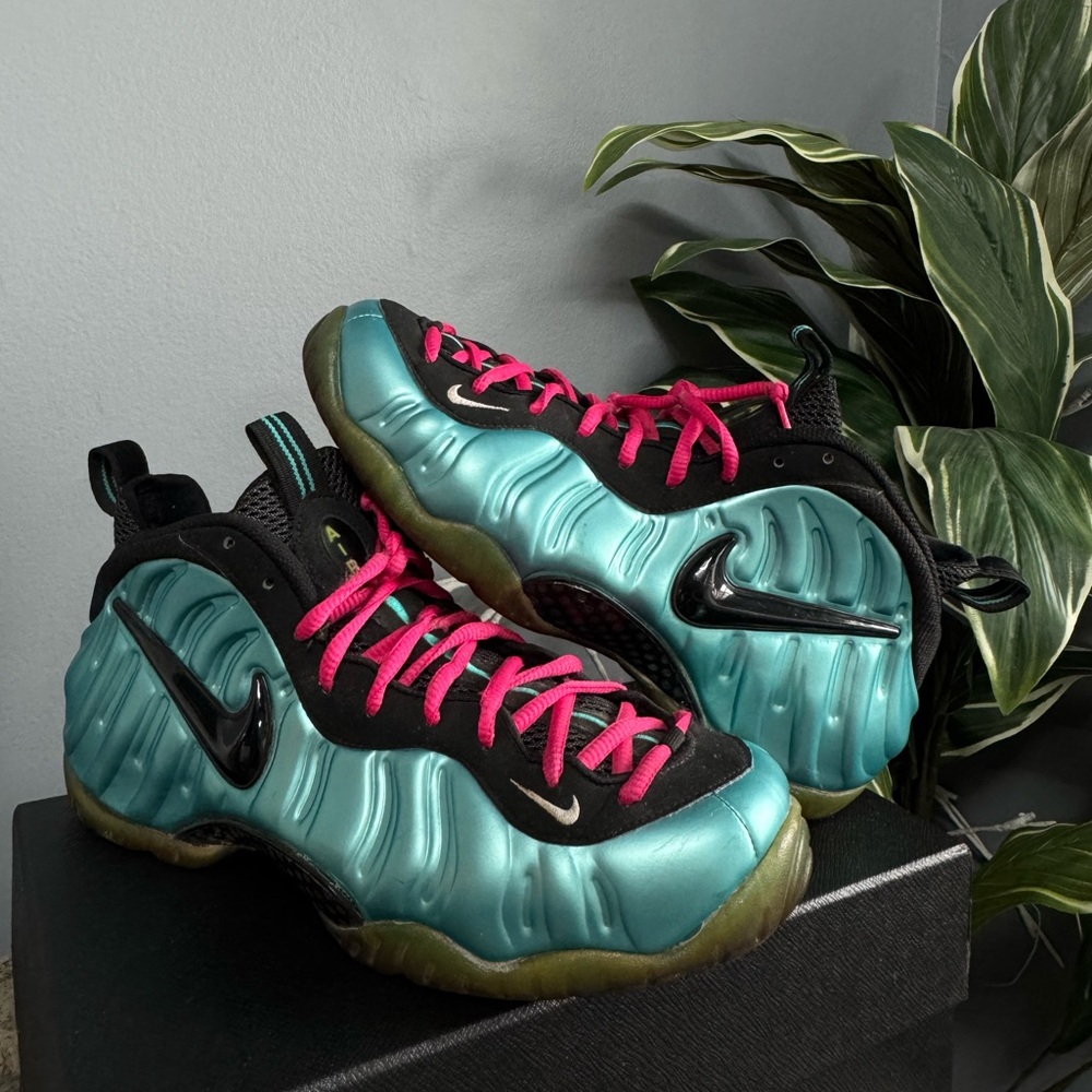 Nike Air Foamposite Pro ‘Electric Blue’